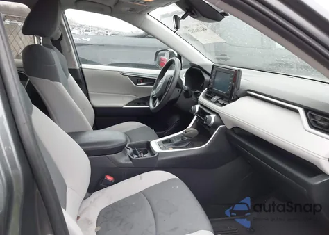 2019 Toyota Rav4 Xle из США, поврежденный, VIN 2T3P1RFVXKC040329